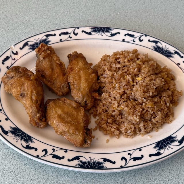 Fried Chicken Wings.