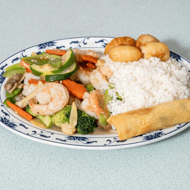 Combo Plate - Shrimp with Vegetables.