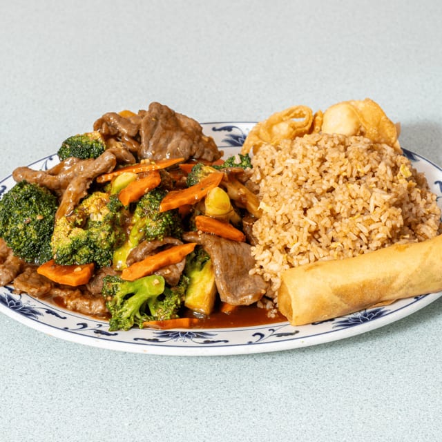 Combo Plate - Broccoli Beef.