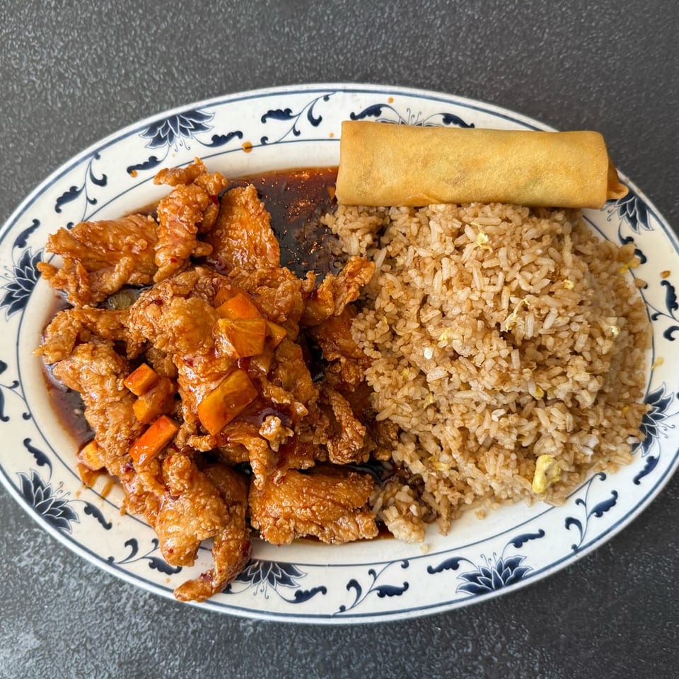 Delicious Chicken Lo Mein